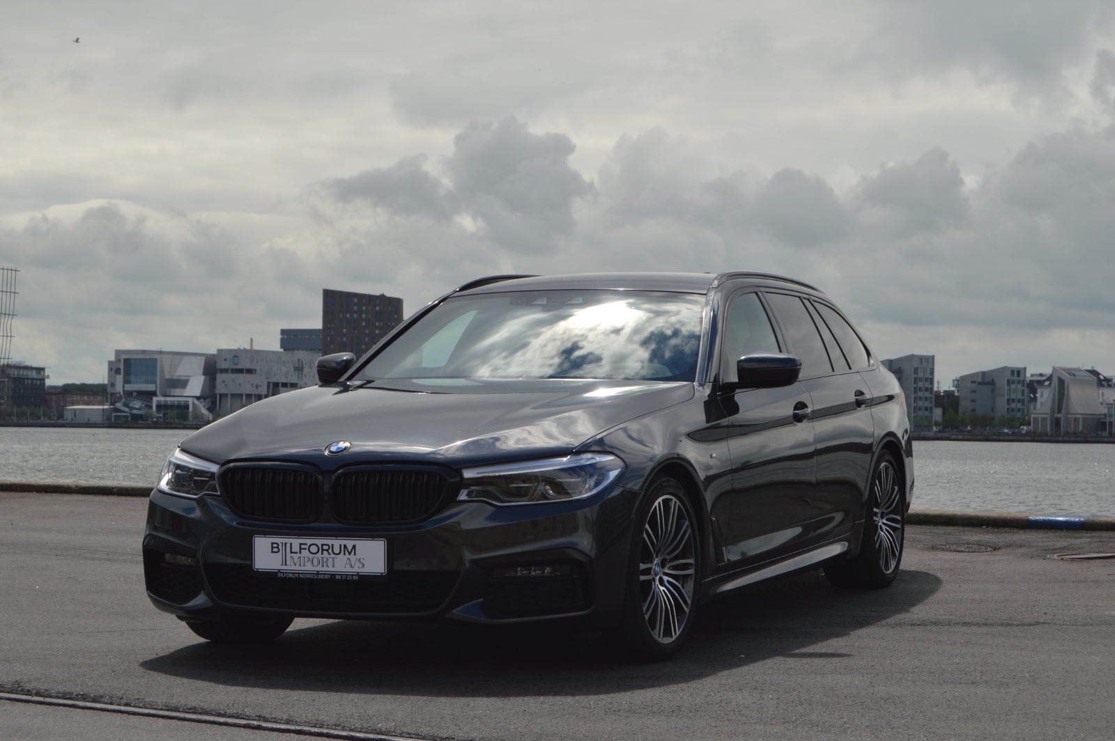 flexleasing-bmw-530d-30-touring-m-sport-xdrive-aut-5d-findleasing