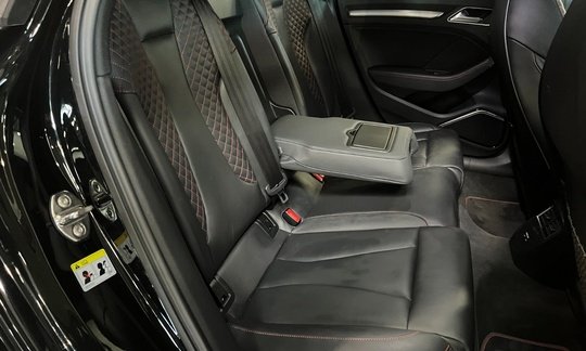 Audi S3 2,0 TFSi Sportback quattro S-tr. 5d