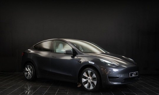 Tesla Model Y  RWD 5d