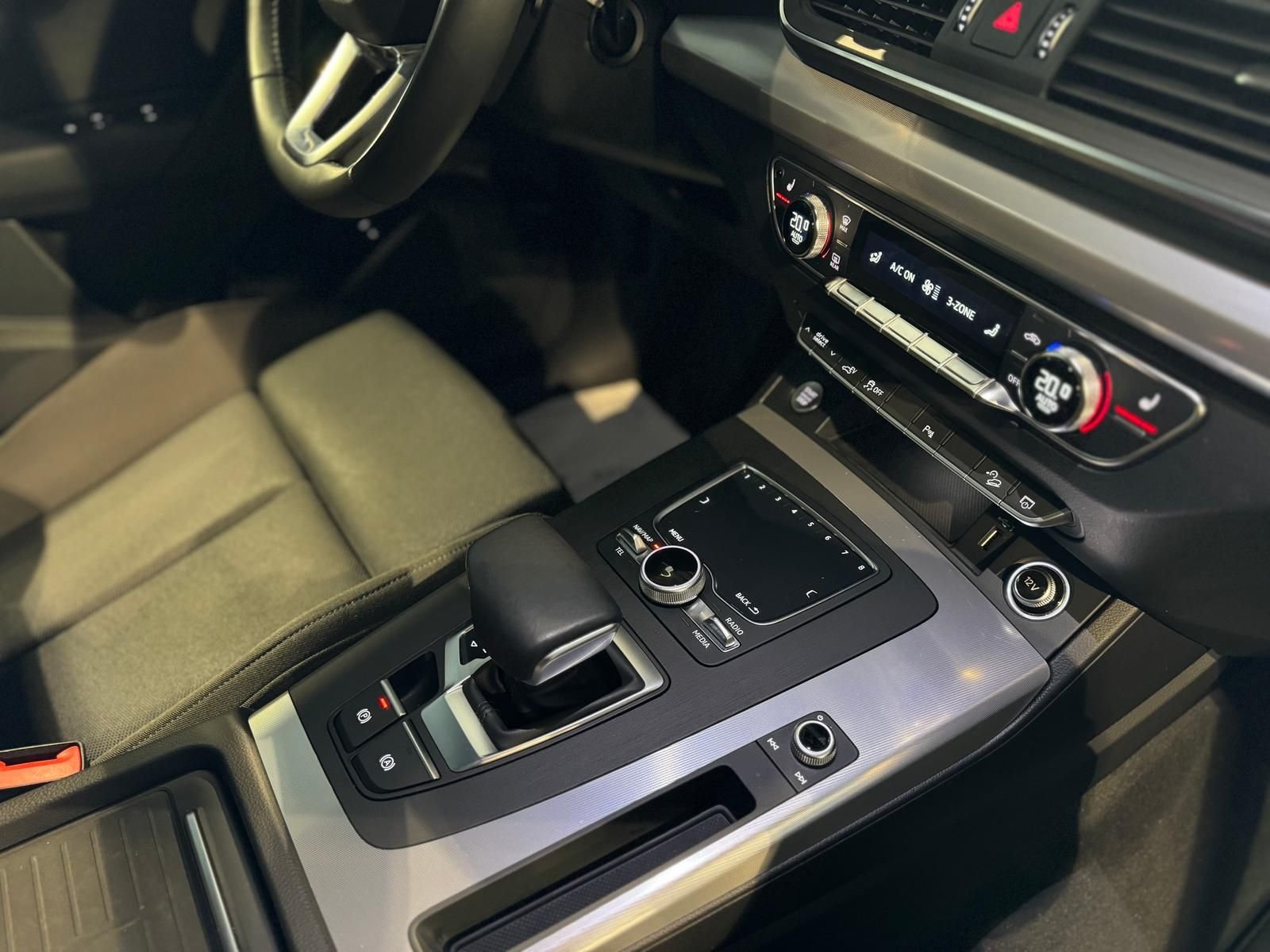 Audi Q5 50 TFSI e quattro sport Virtual Pano Kamera