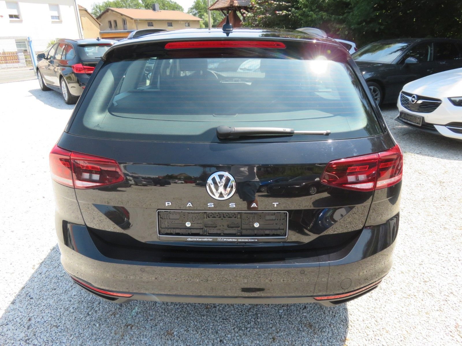 VW Passat  Var. Business 2.0TDI LED Navi ACC Kamera