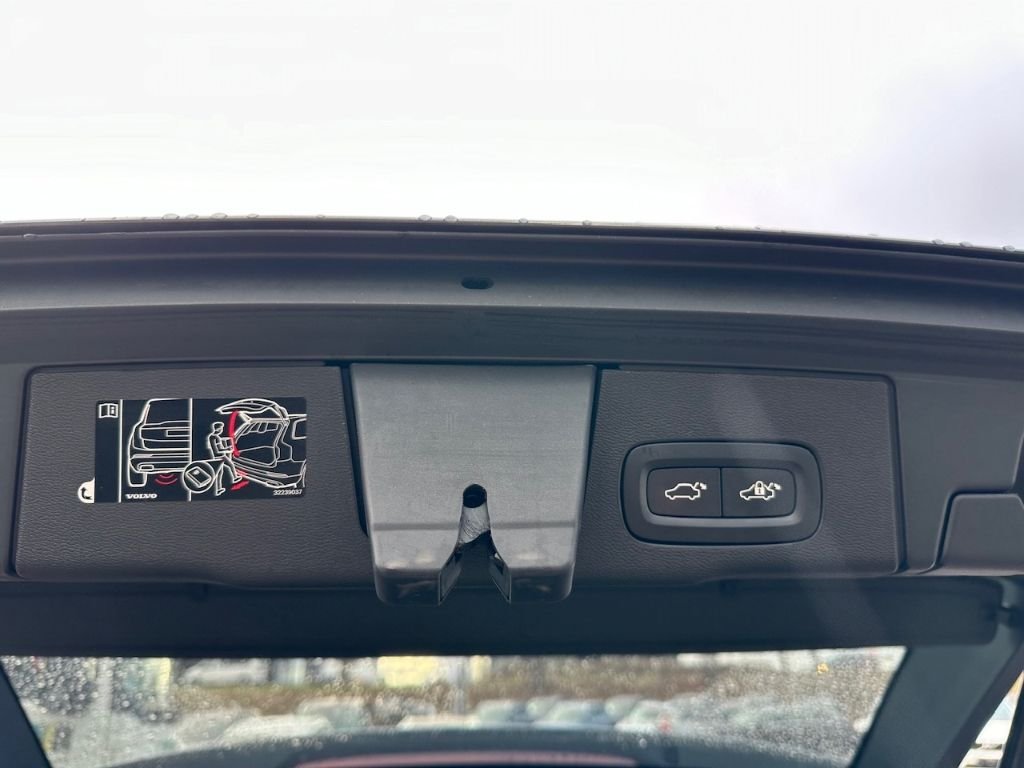 Volvo XC60 Inscription AWD B5 Benzin EU6d Allrad AD St
