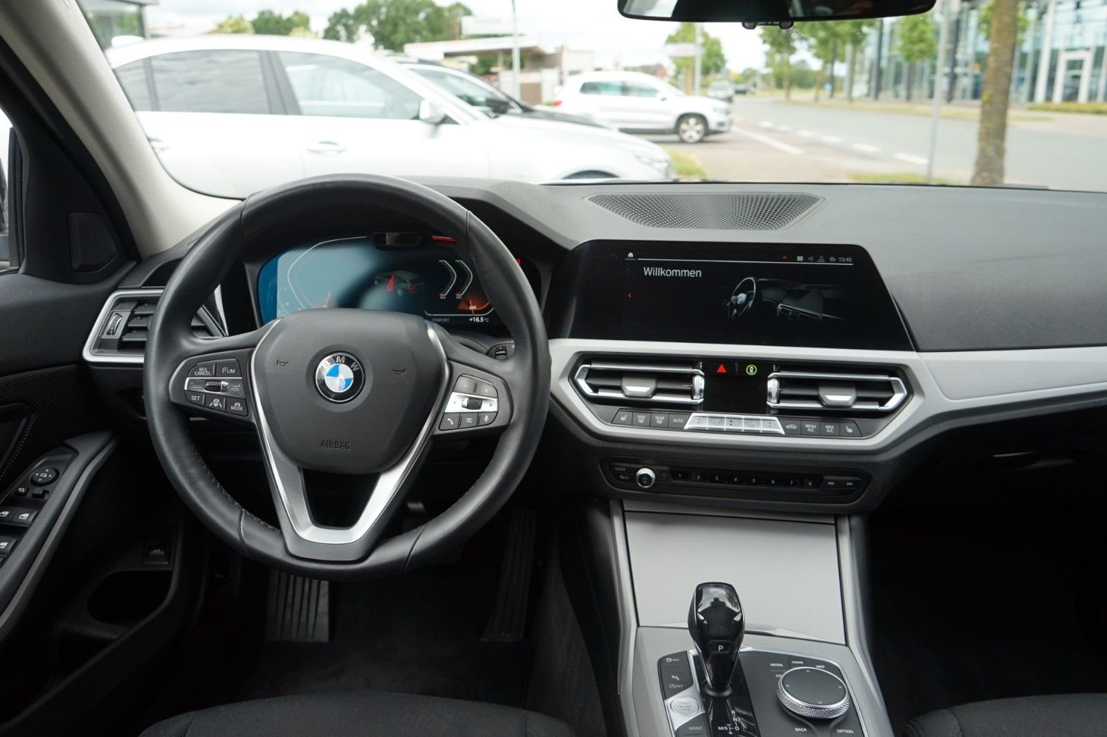 BMW 320d xDrive touring Advantage