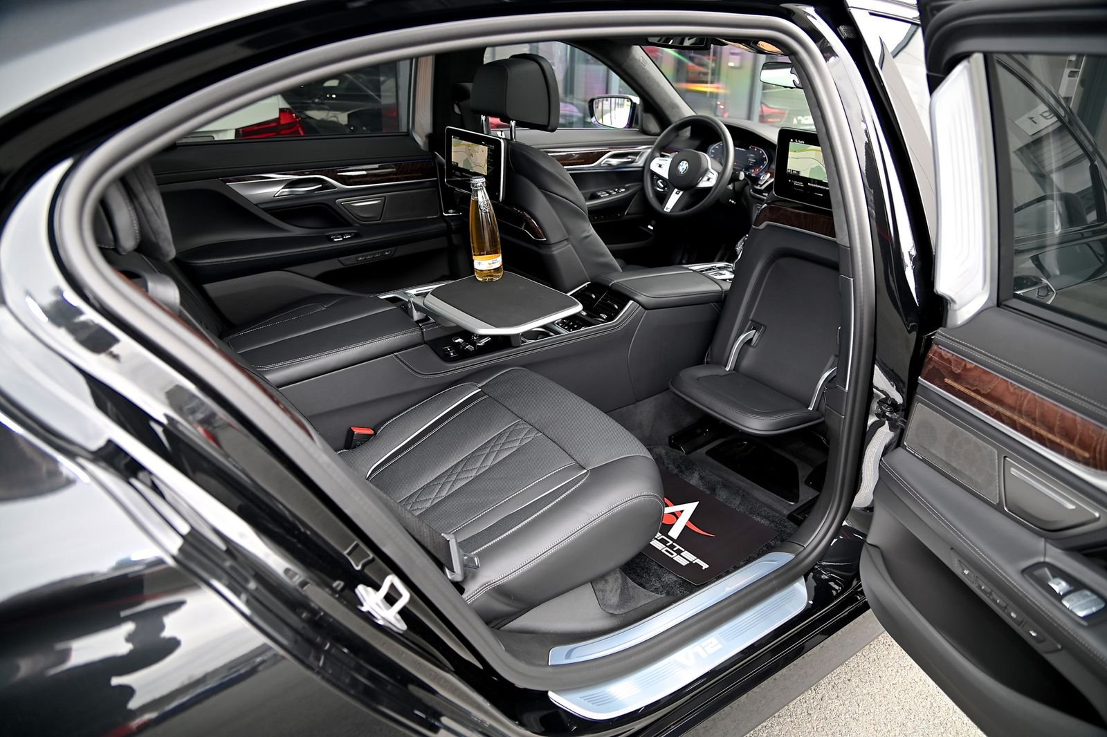BMW 760Li xDrive Executive Lounge* Fonddisplays*