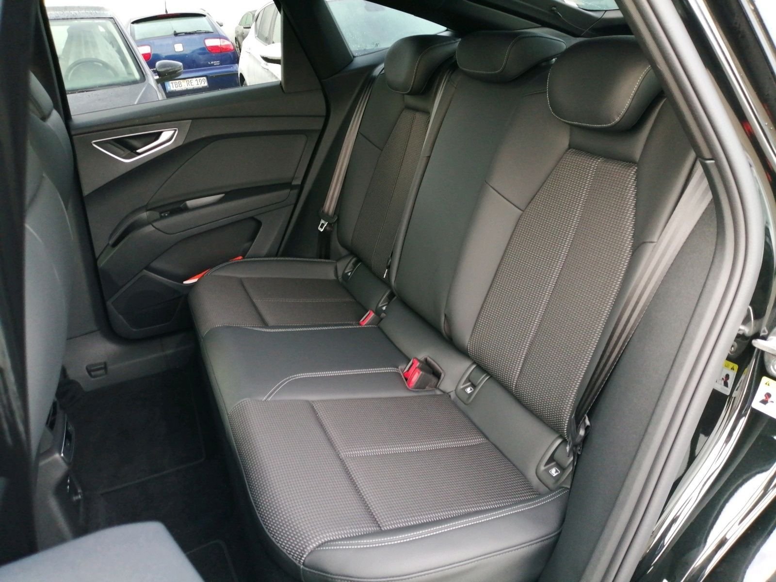 Audi Q4 Sportback e-tron S-Line / Navi+, Matrix, RFK