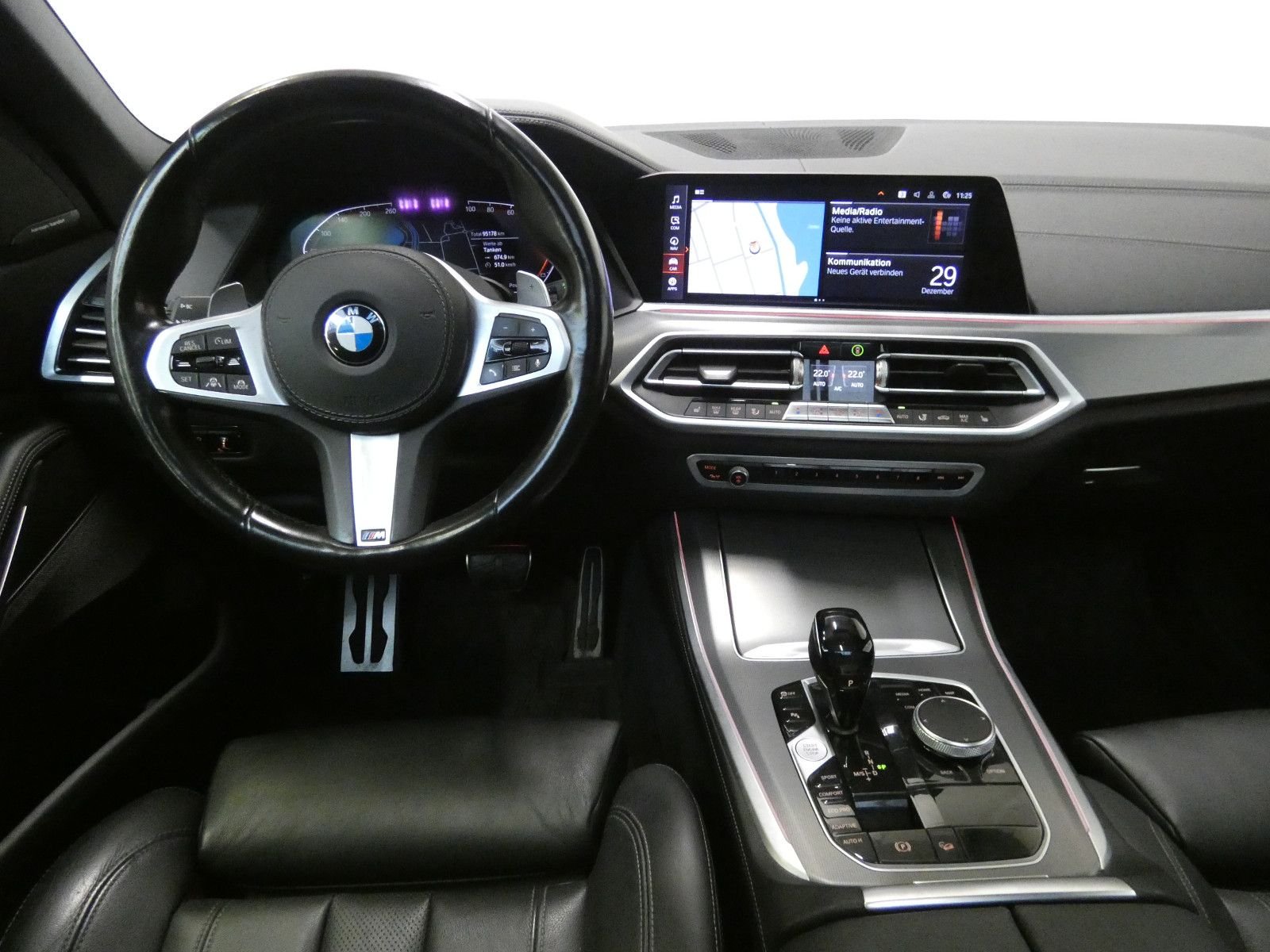 BMW X5 xDrive 40d M Sport*HUD*Panor*LM22*LiviCockpit