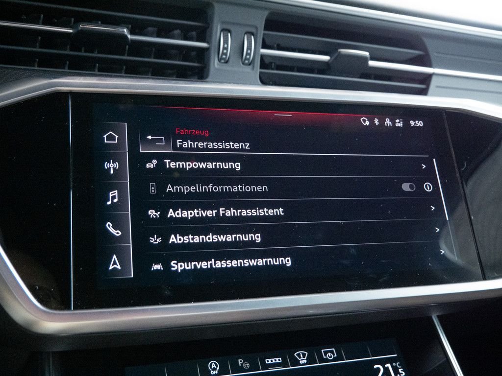 Audi RS6 Avant 4.0 TFSI quattro AHK Matrix HUD Luftf.