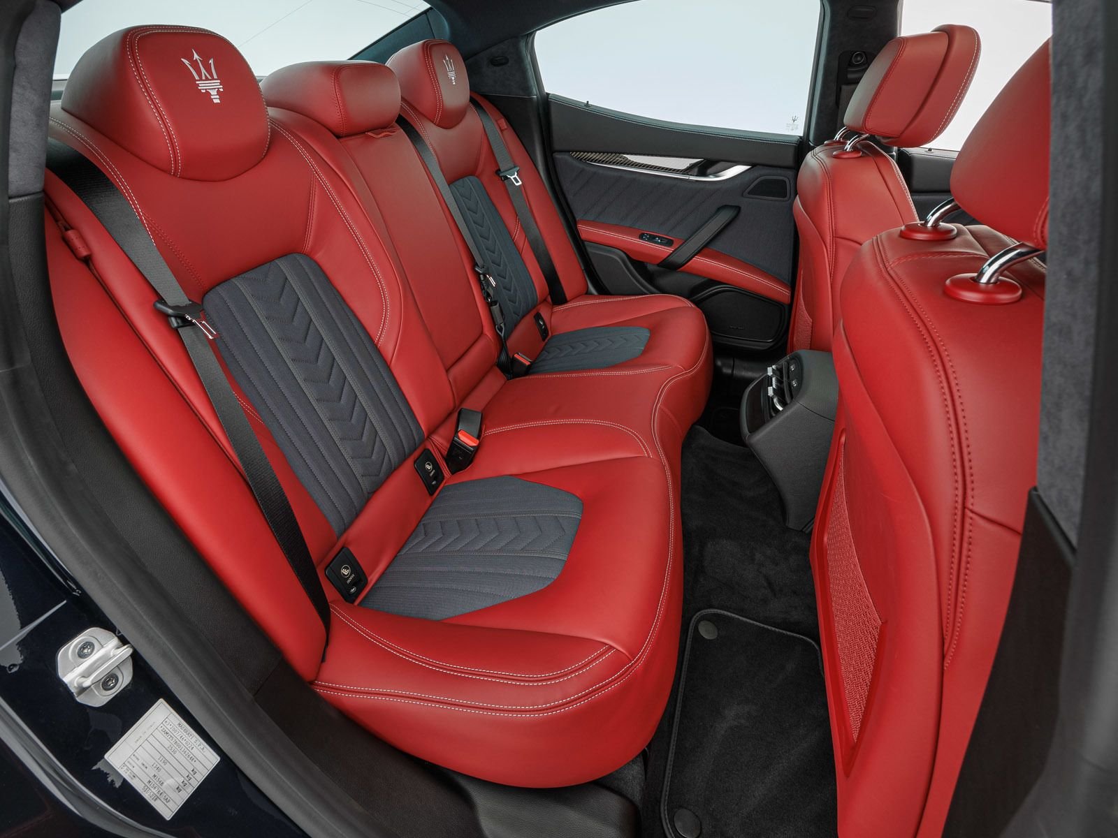 Maserati Ghibli S Q4 GranLusso ZEGNA LEDER + BLU NOBILE