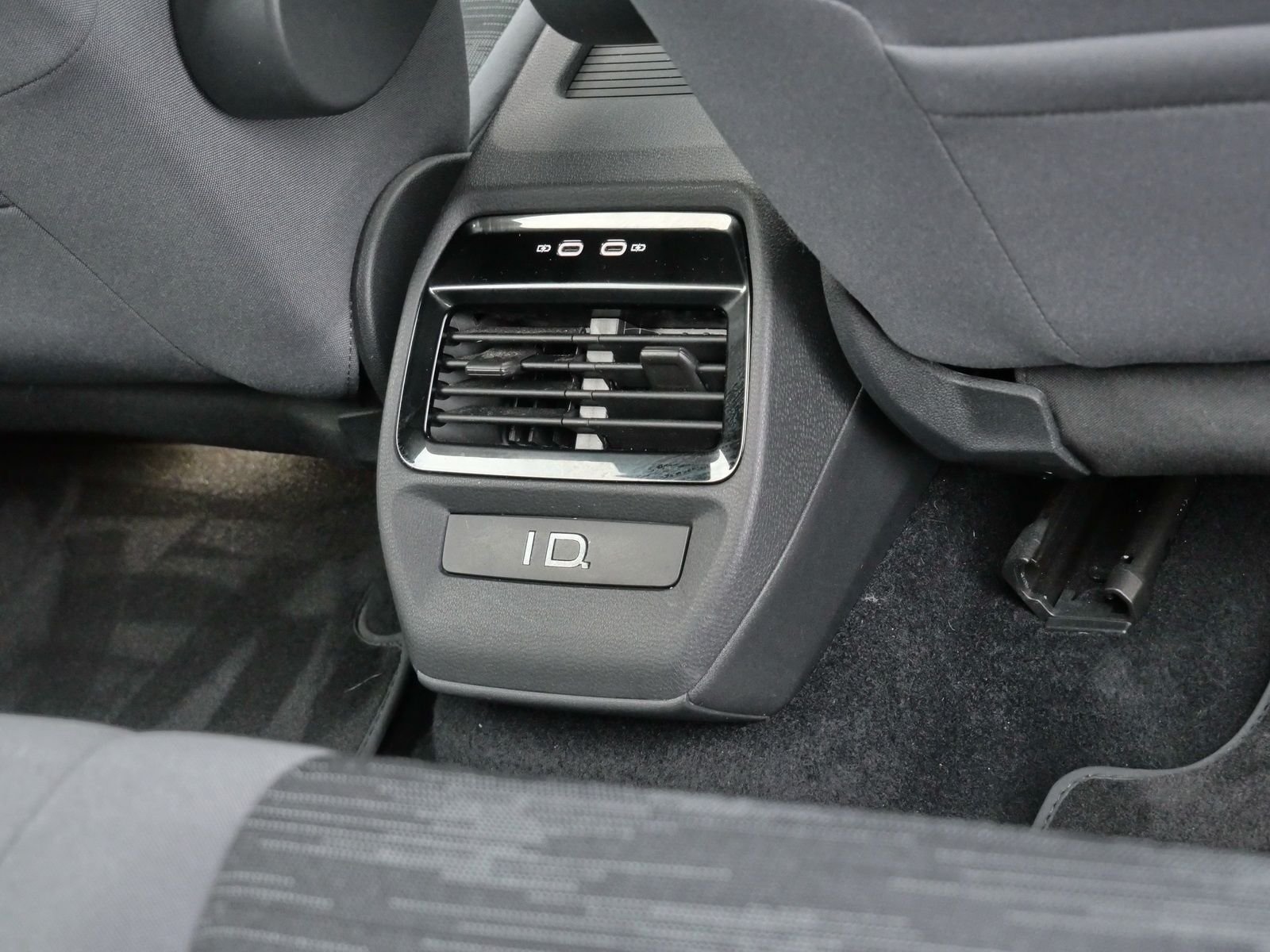 VW ID.4 Pro Performance RFK*AHK*Navigation*LED