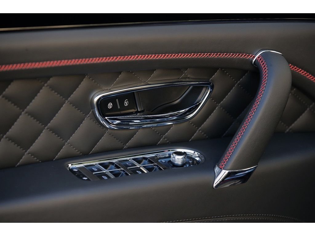 Bentley Bentayga V8 CENTENARY/MULLINER 100 J. EDITION