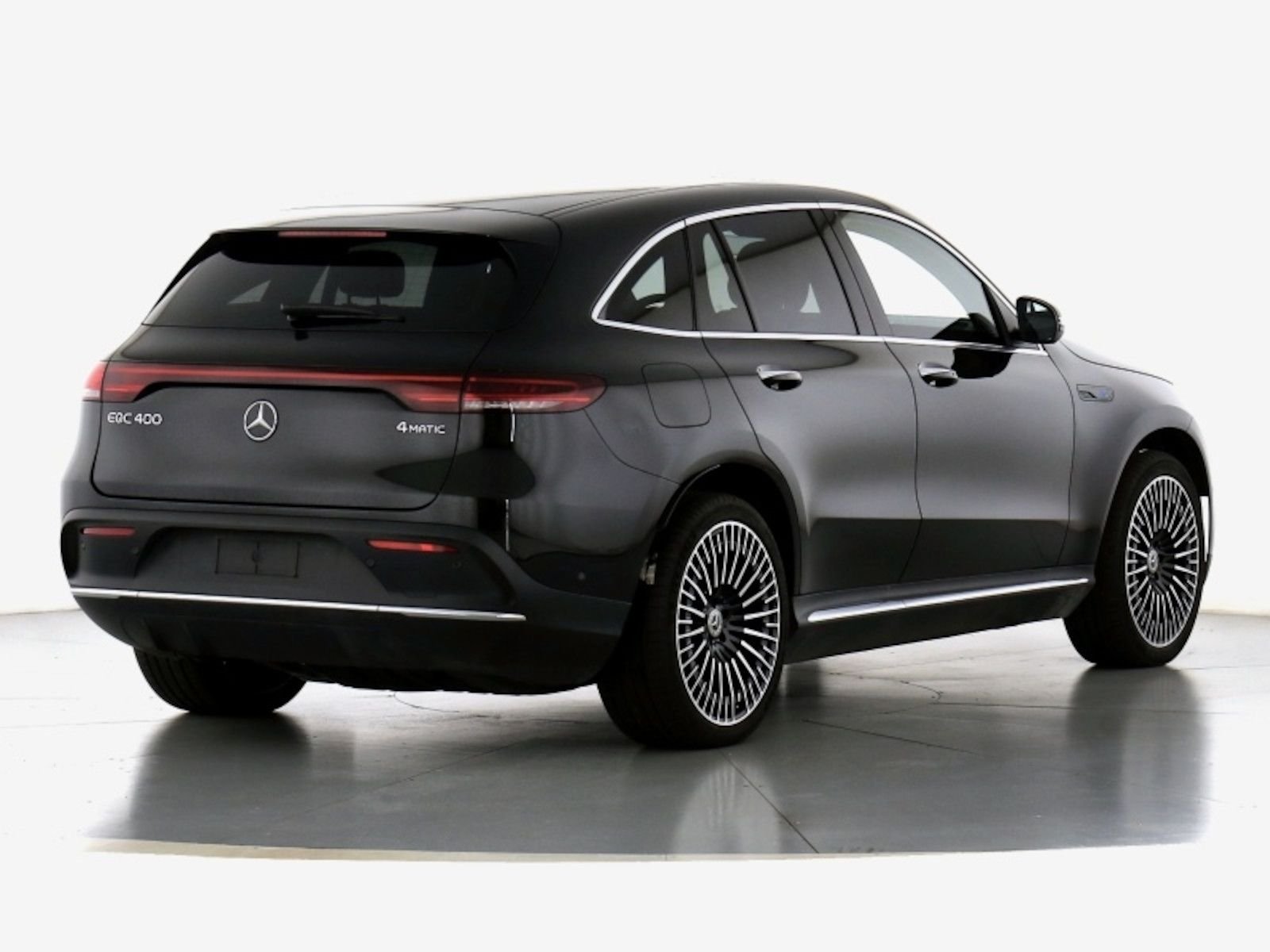 Mercedes EQC400 4Matic AMG DISTRONIC-SD-360°-MEMORY-21´´